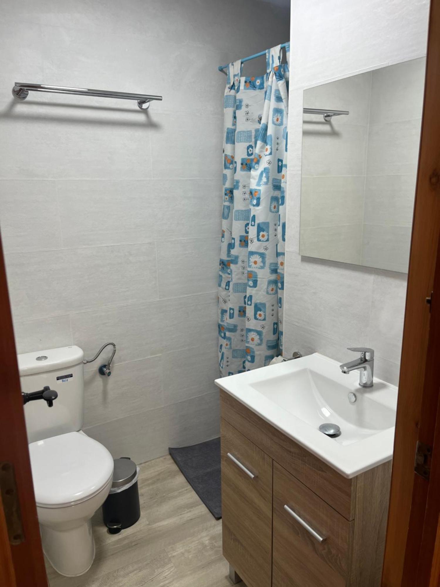 La Casa De La Playa Apartment Малага Екстериор снимка